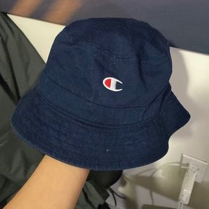 Champion bucket hat for women